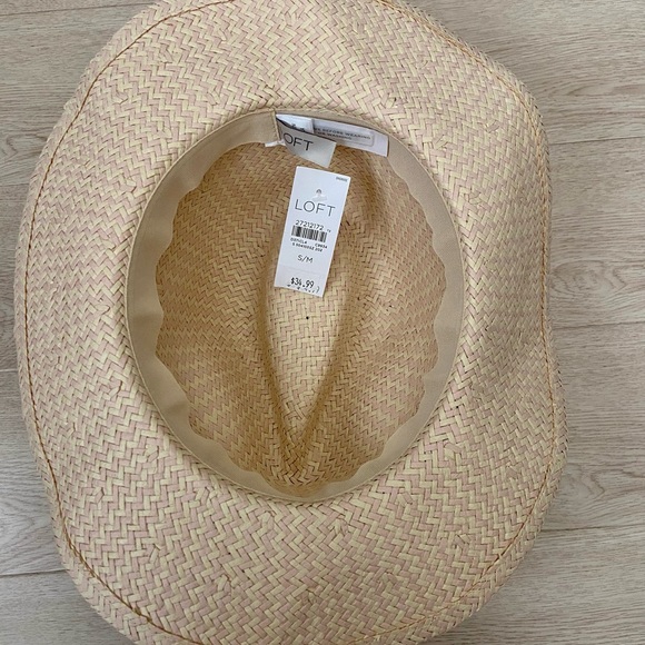 Loft Classic Pink Trim Straw Fedora NWT - Picture 5 of 5